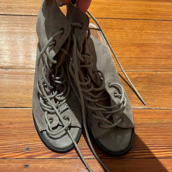 Jeffrey Campbell x Free People lace up heels - Picture 5 of 6